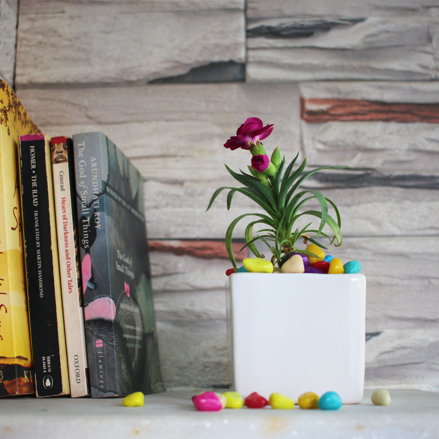 6 White Table Top Mini Square Planter